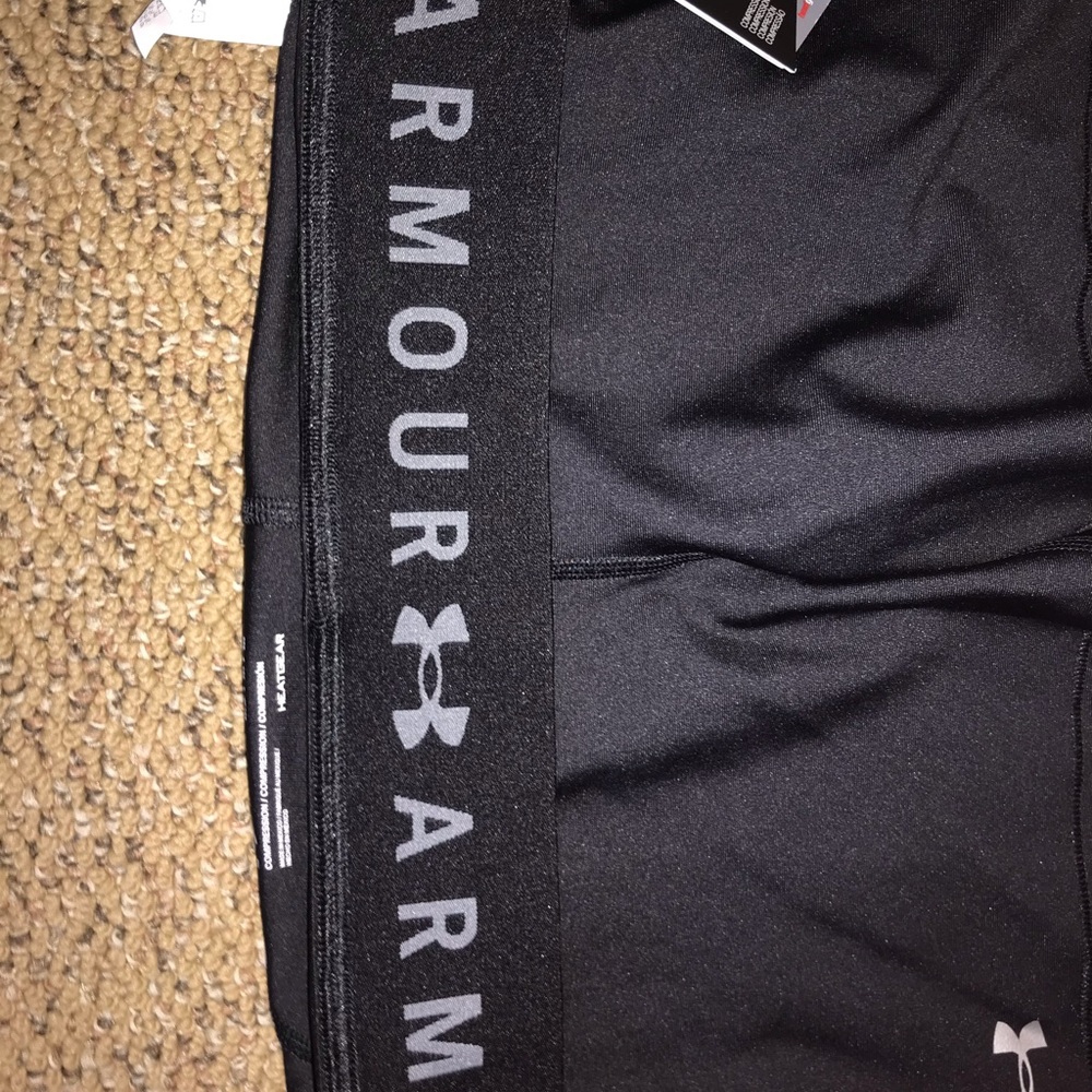 (NWT) UNDER ARMOUR BLACK SPANDEX - Picture 6 of 8